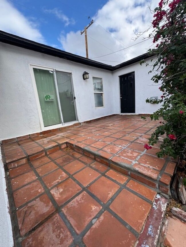 Photo - DHS6348 Unit 03