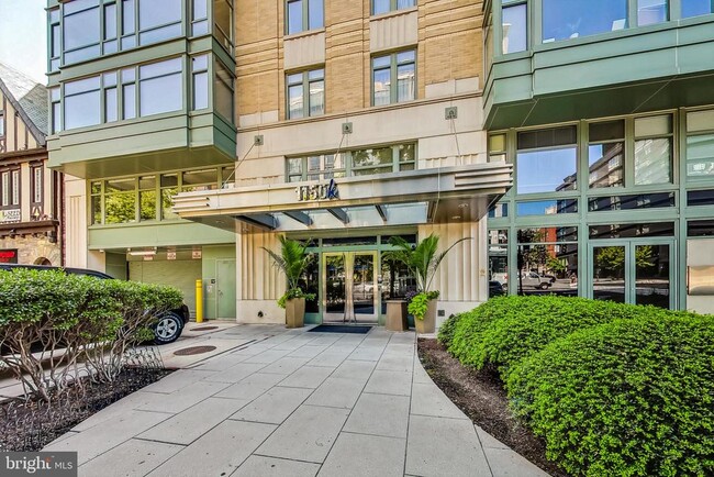 Photo - 1150 K St NW Unit 1008