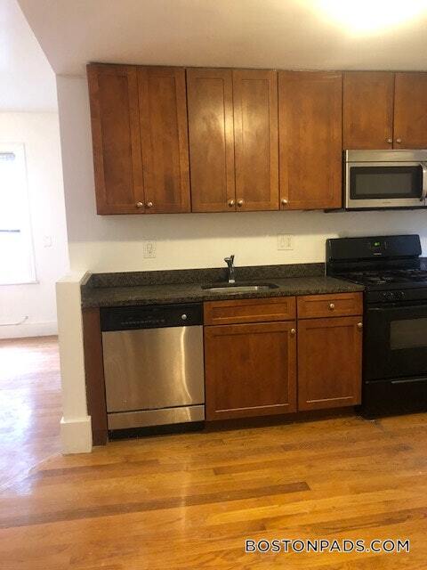 Photo - 33 Algonquin St Unit 2