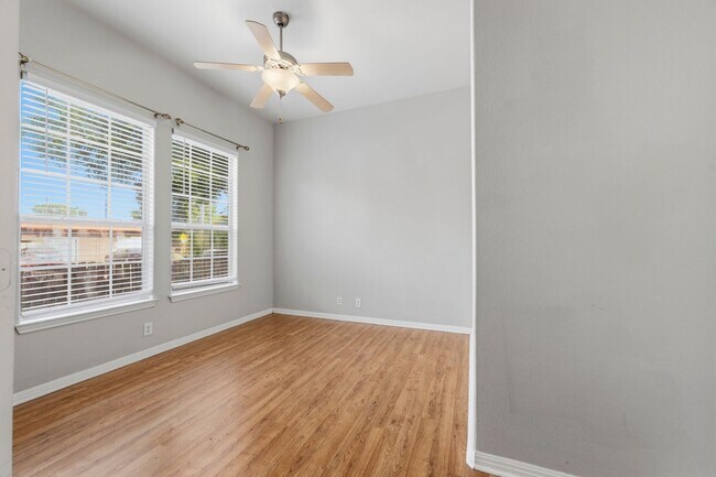 5102 Caswell Ave Unit A