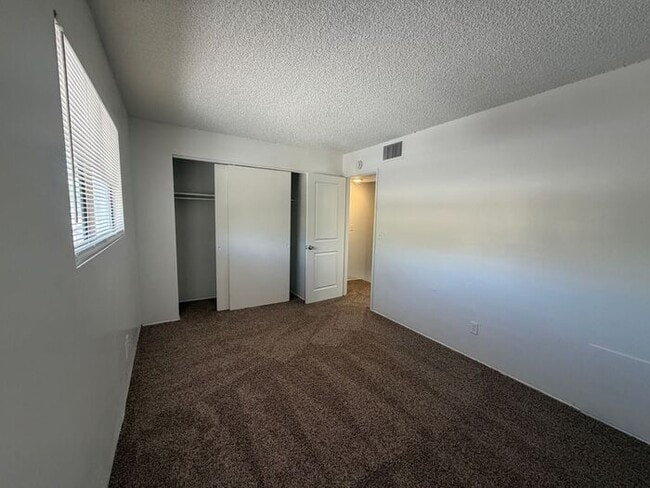 Photo - 2950 N Alvernon Way