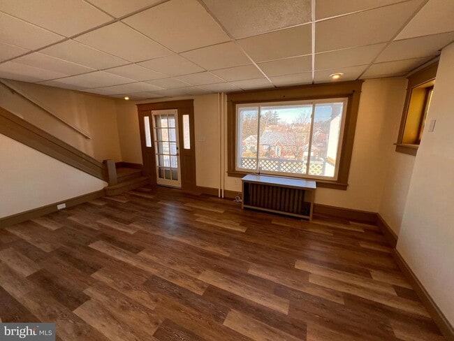 Photo - 2268 READING