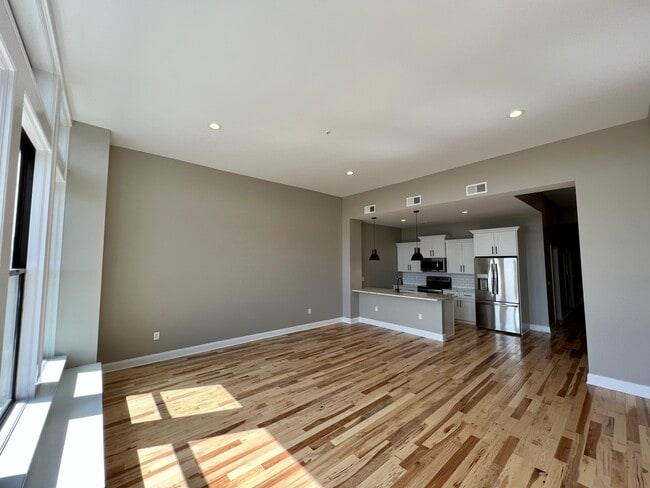 Photo - 409 Lackawanna Ave Unit 412