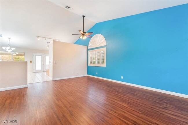 Photo - 812 Seco Verde Ave