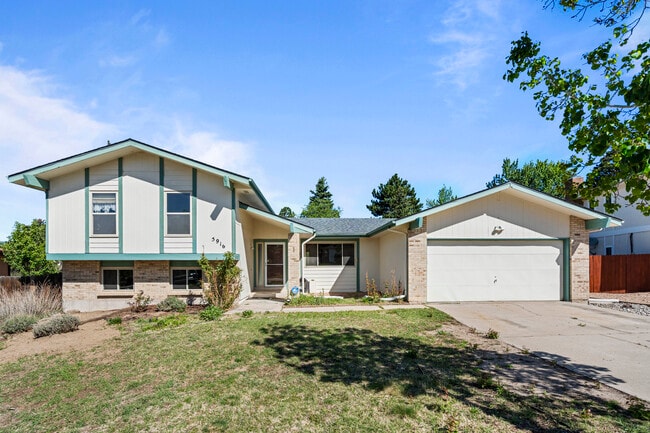 Photo - 5916 Wolf Creek Pl