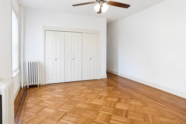 Photo - 5512 Morris St Unit 1