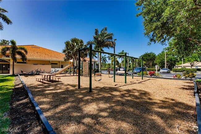 Building Photo - 7859 Berkshire Pines Dr Rental