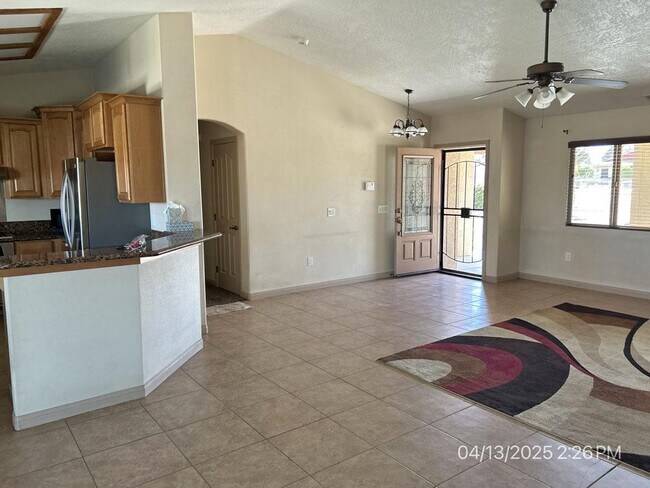 13611 El Rio Rd