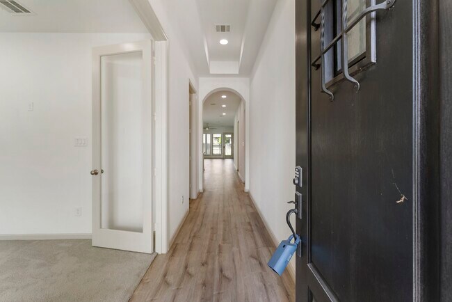 Photo - 17192 Wild Robin Ln