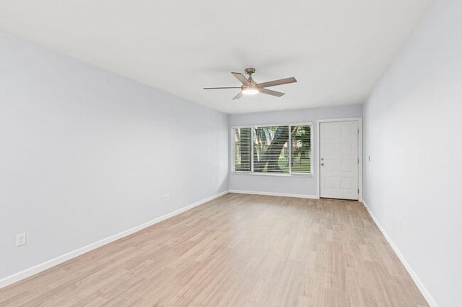 Photo - 210 Pelham Rd Unit 109B