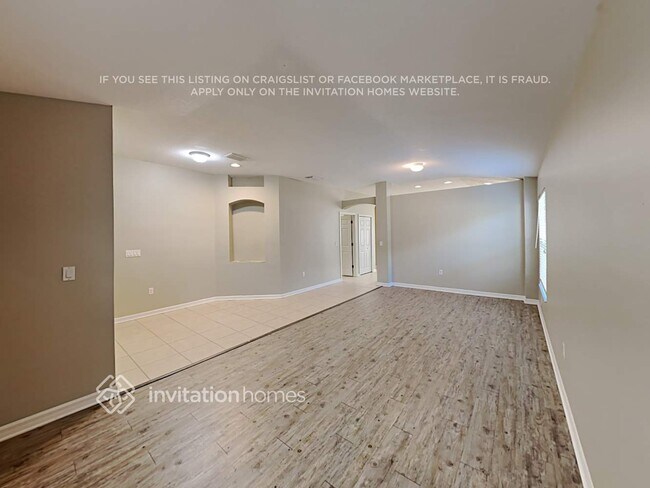 Photo - 35001 Meadow Reach Dr