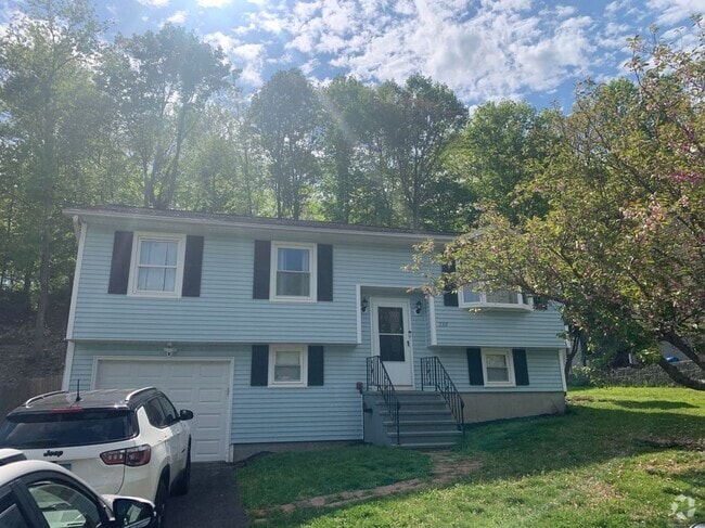 Building Photo - 330 Morning Dove Rd Rental