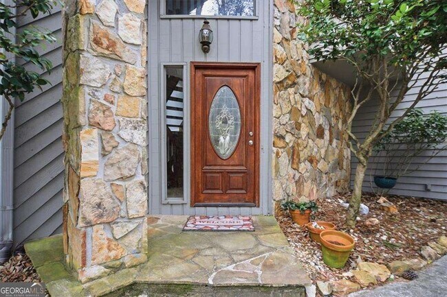 Photo - 530 Matterhorn Way