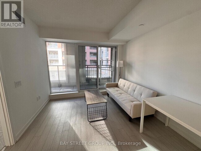 Photo - 4010 Eglinton Ave W Unit 205