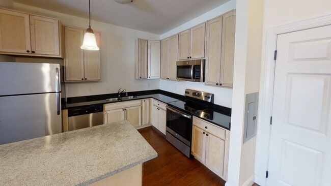 Photo - Delafield Woods Apartments