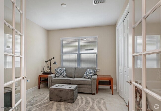 Building Photo - 14586 Tropical Dr Rental