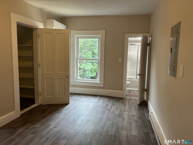 6 Beech Dr Unit 7