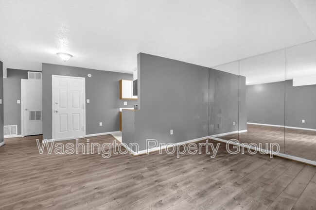 Photo - 3011 Southern Ave SE Unit Apt 14