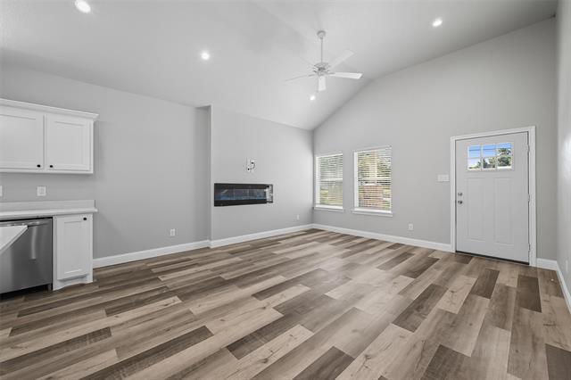 Photo - 3200 Poplar Ave