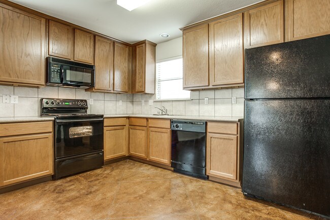 Photo - 3127 Waits Ave