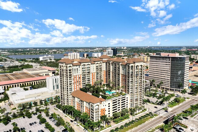 Building Photo - 550 Okeechobee Blvd Unit Mph-16 Rental