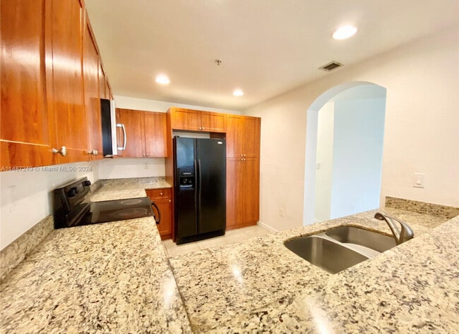 Photo - 10885 NW 89th Ter Unit 106