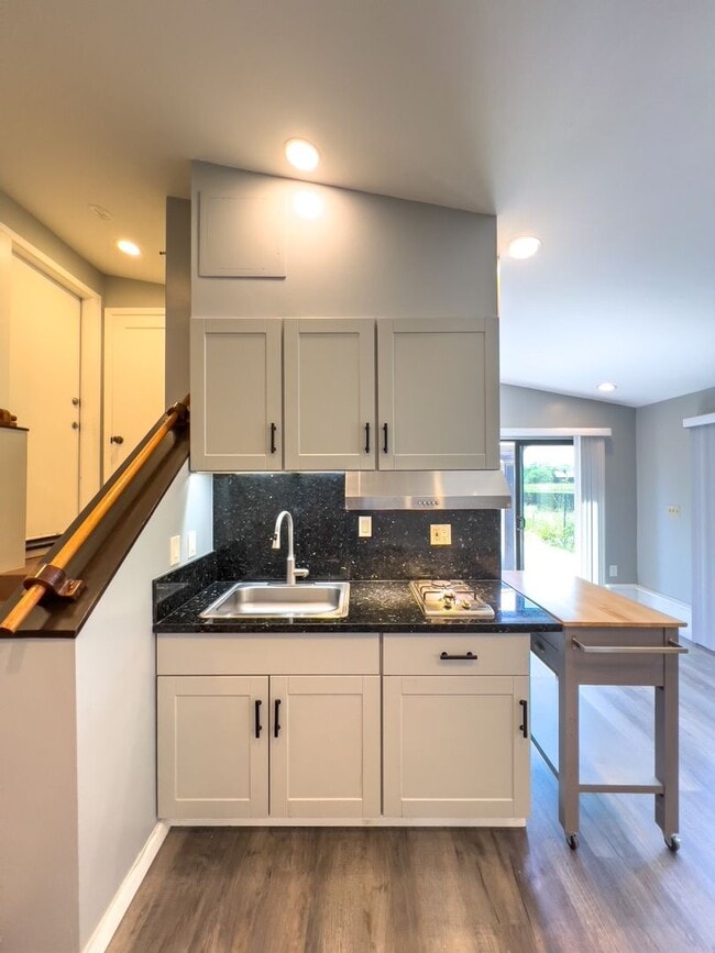 Photo - Charming Country Studio with Vineyard Views – New Build!