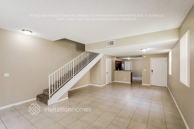 1136 Sorrento Dr