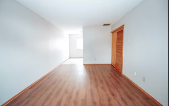 Photo - 4715 Bennett Rd