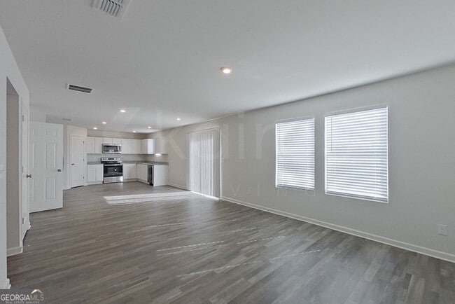 Photo - 195 Price Ml Trl