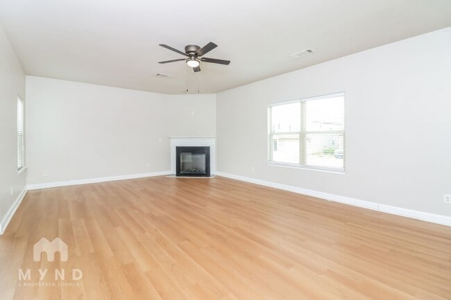 Photo - 400 Hyder Ct