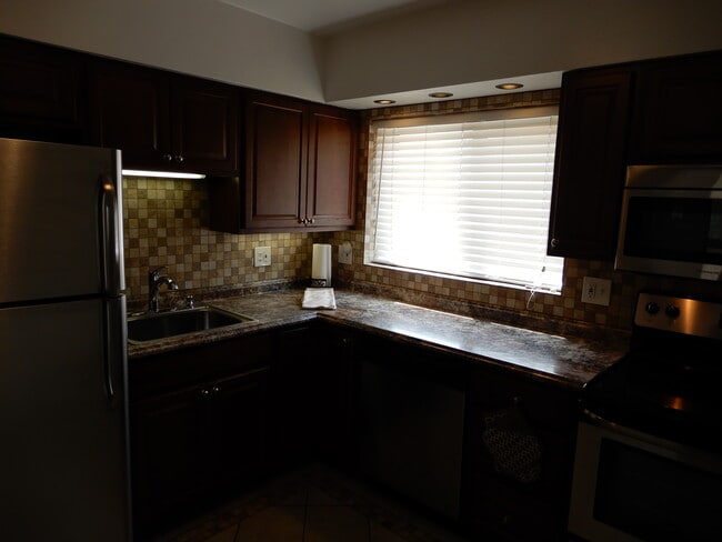 Photo - 1508 N Harlem Ave Unit #1E