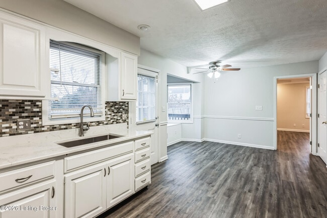 Photo - 12024 Lavenia Ln