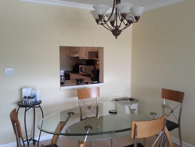 Photo - 2306 S Cypress Bend Dr Unit 318