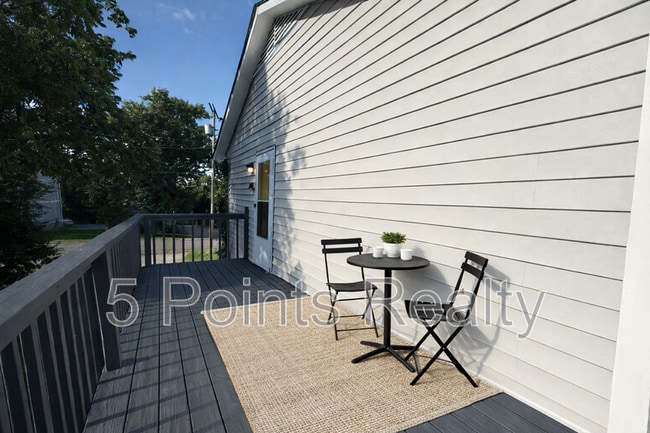 Photo - 308 Prince Ave