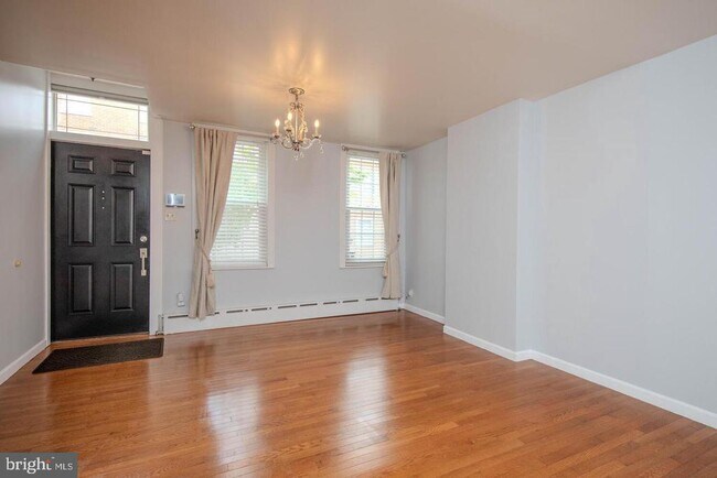 Photo - 1313 S Howard St