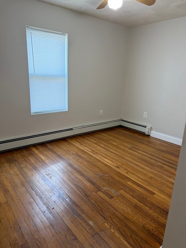 Building Photo - 2532 Massachusetts Ave Unit 2