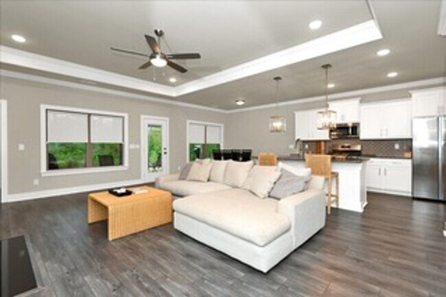 Photo - 1826 Anise Cir