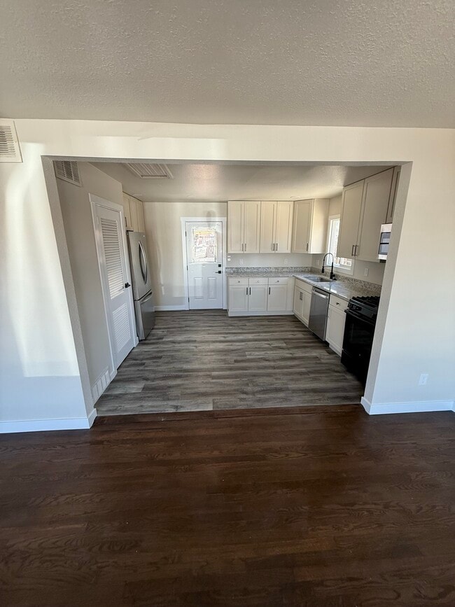 Photo - 1313 Rockwood Ave