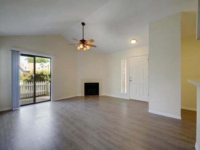 Photo - 1601 Faro Dr Unit 502