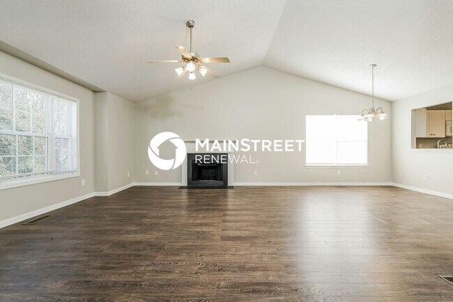 4 Bedroom Pet-Friendly Home in Villa Rica, GA with Main Street Renewal