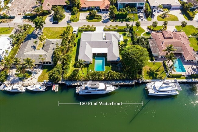 424 Alamanda Dr