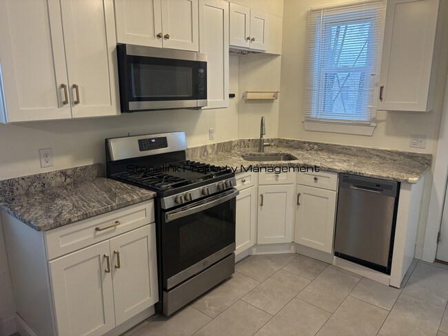 Photo - 124 Leo Ave Unit 1