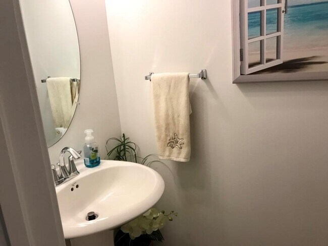 Photo - 119 Diamante Way