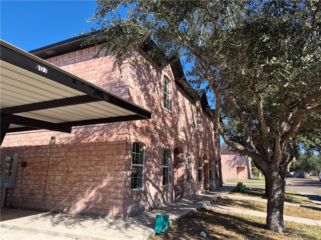 Photo - 3 Jade St Unidad 2