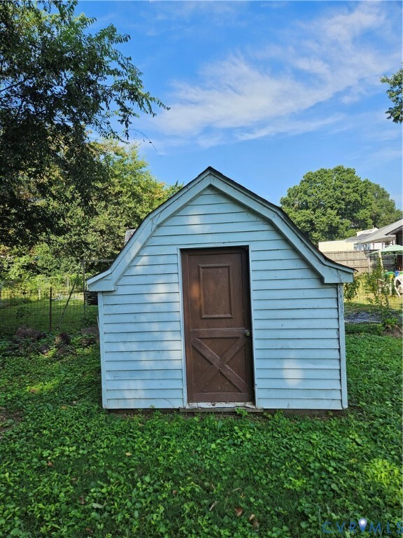 Photo - 4135 Leake Ave