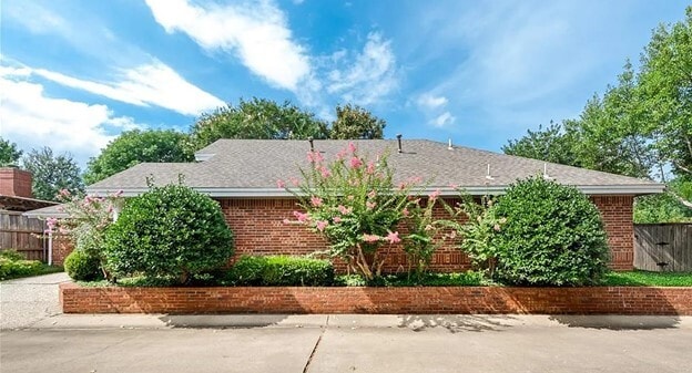 Photo - 9809 Lakewood Ct