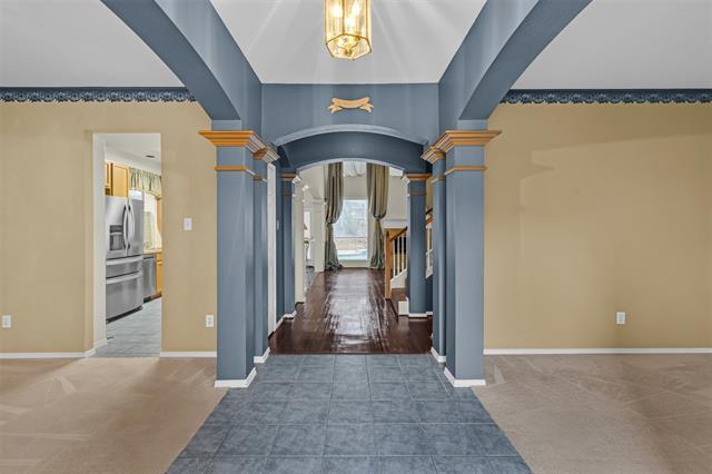 Photo - 214 Forestview Rd