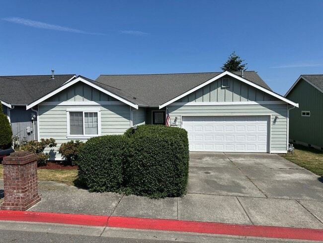 3 Bed/2 Bath Quiet Living, Pet Friendly, N... - 3 Bed/2 Bath Quiet Living, Pet Friendly, N... House