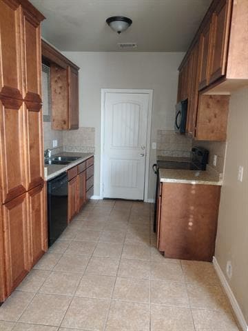 Photo - 1106 Parkway Trail